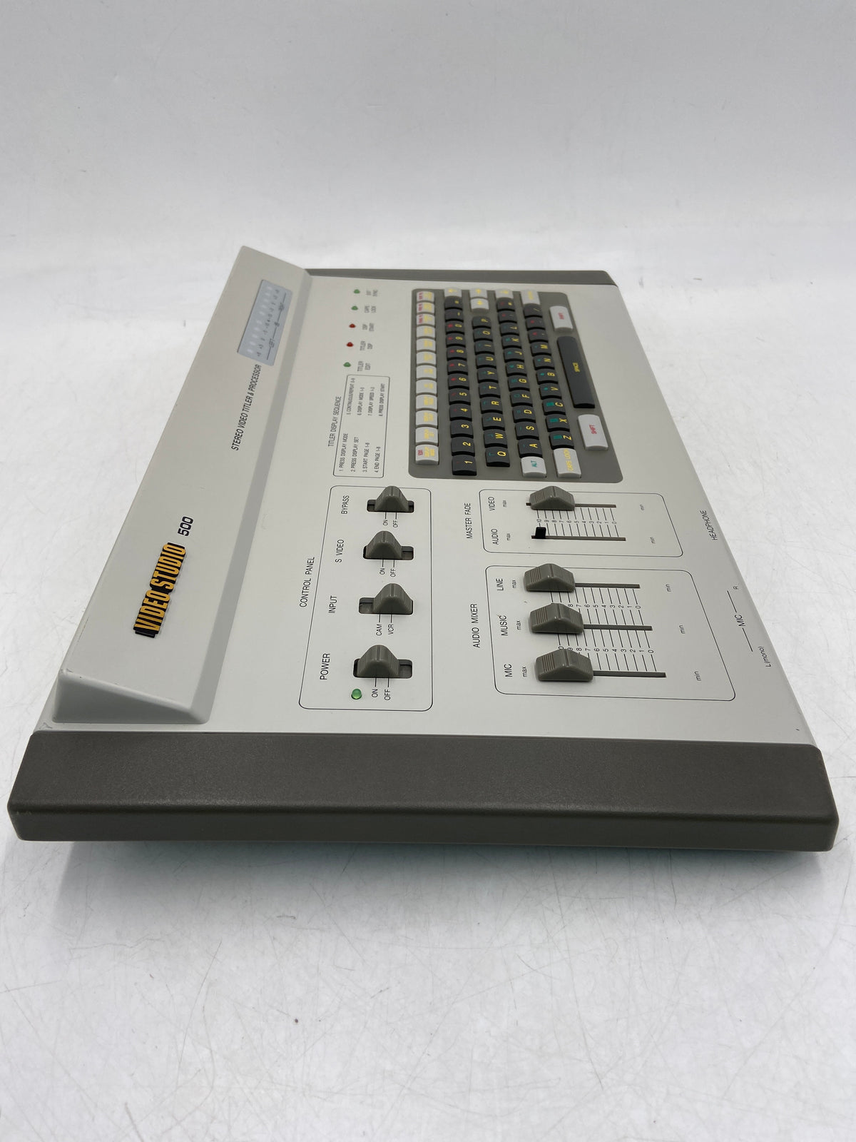 Sima VIDEOSTUDIO 500 Vintage Stereo Audio Mixer, Titler & Processor