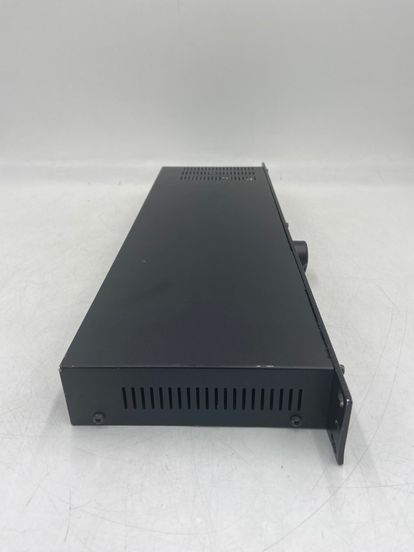 dbx  DriveRack PA2 Speaker Management System
