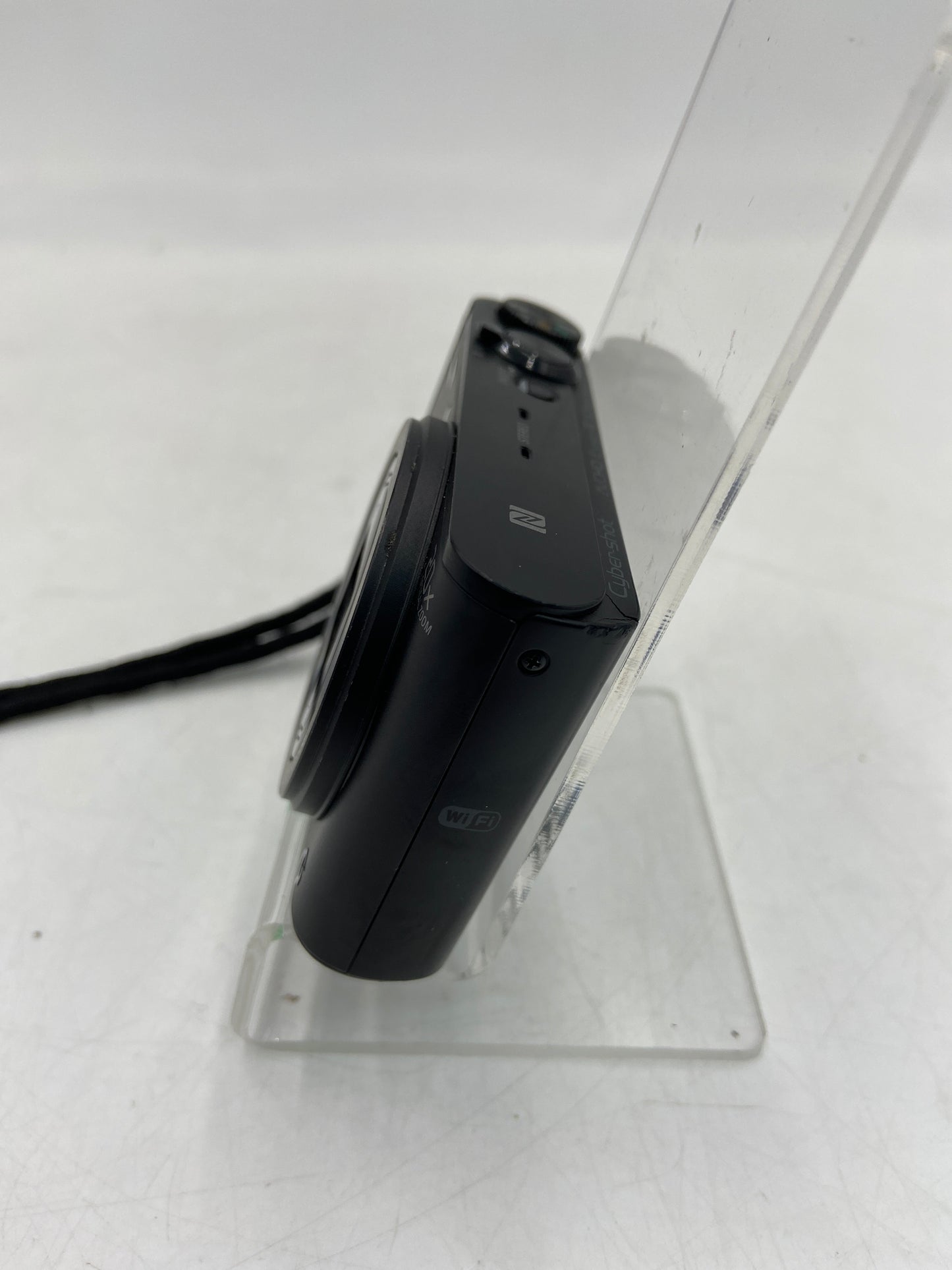 Sony Cyber-Shot AVCHD Exmor R 18.2MP Digital Camera DSC-WX350