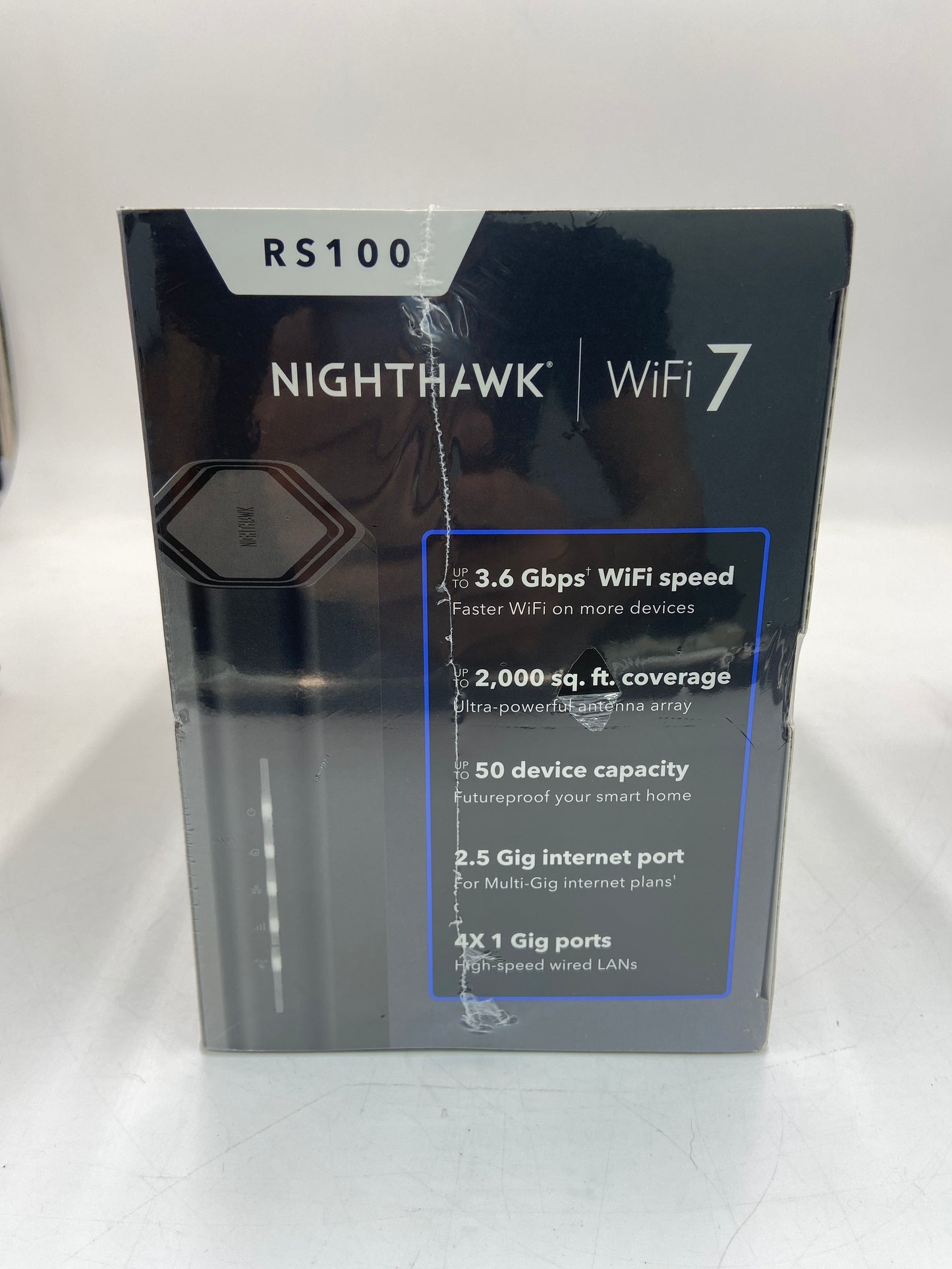 New NIGHTHAWK RS100 Dual-Band Router WiFi 7