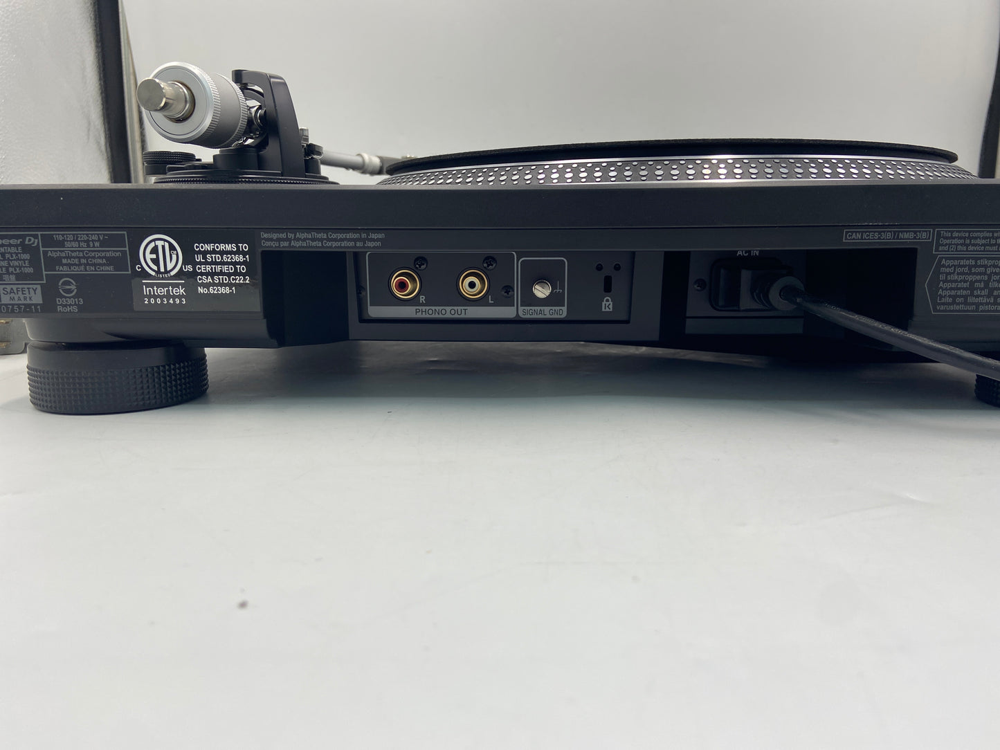 Pioneer PLX-1000 Turn Table