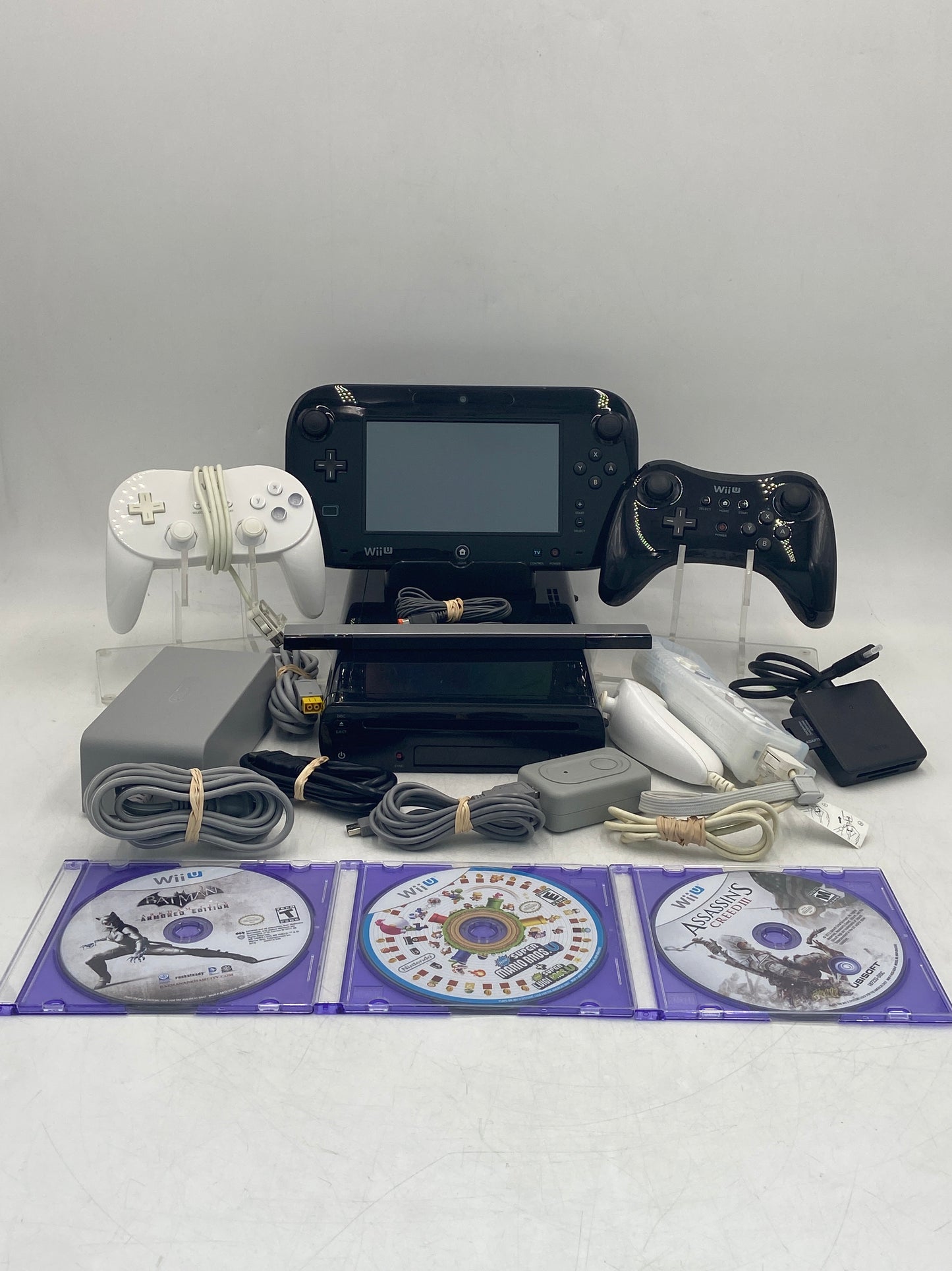 Nintendo Wii U 32GB Video Gaming Console WUP-101(2) Black