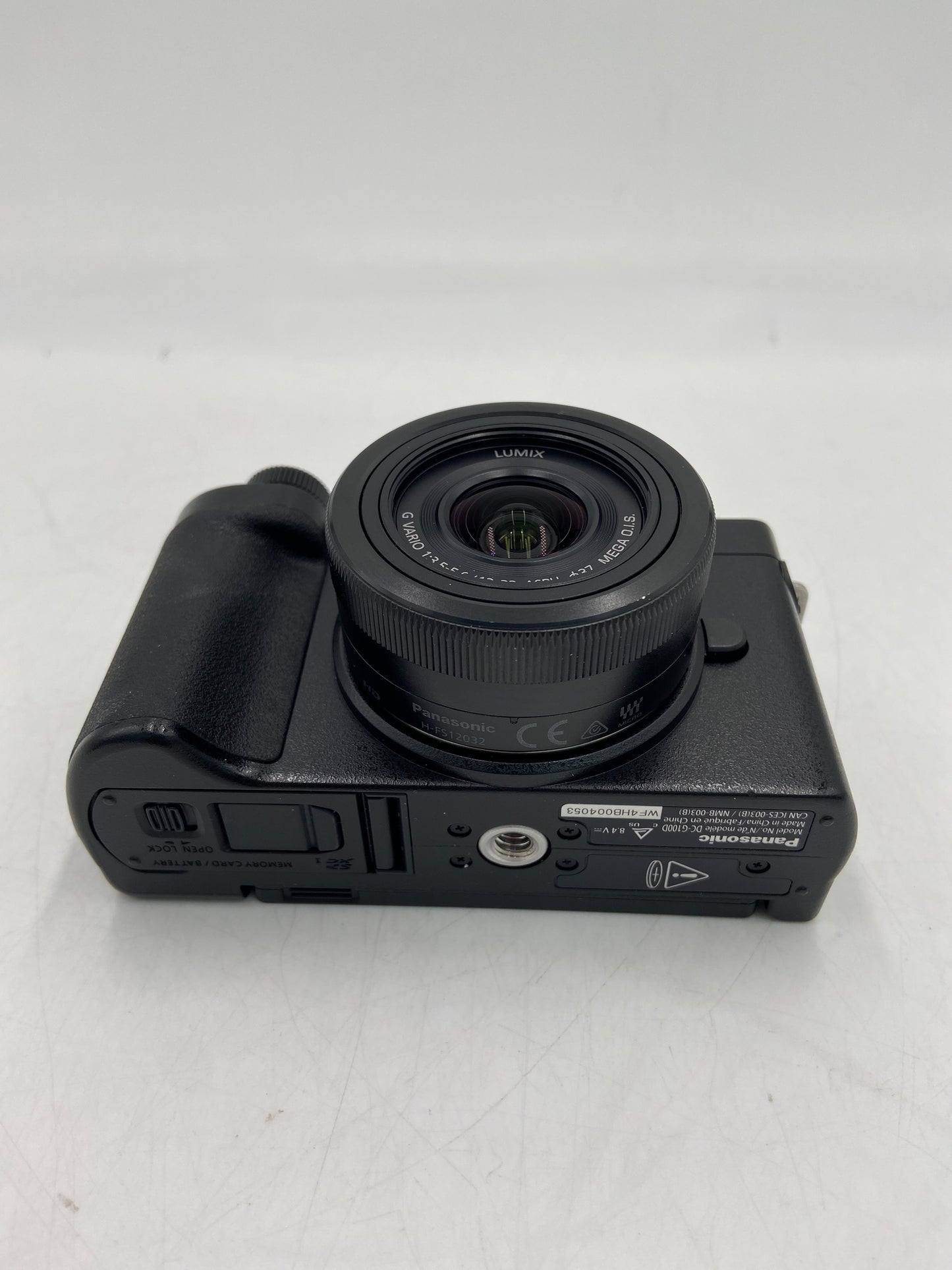 Panasonic lumix g100d DC-G100D 20.3MP Mirrorless Camera