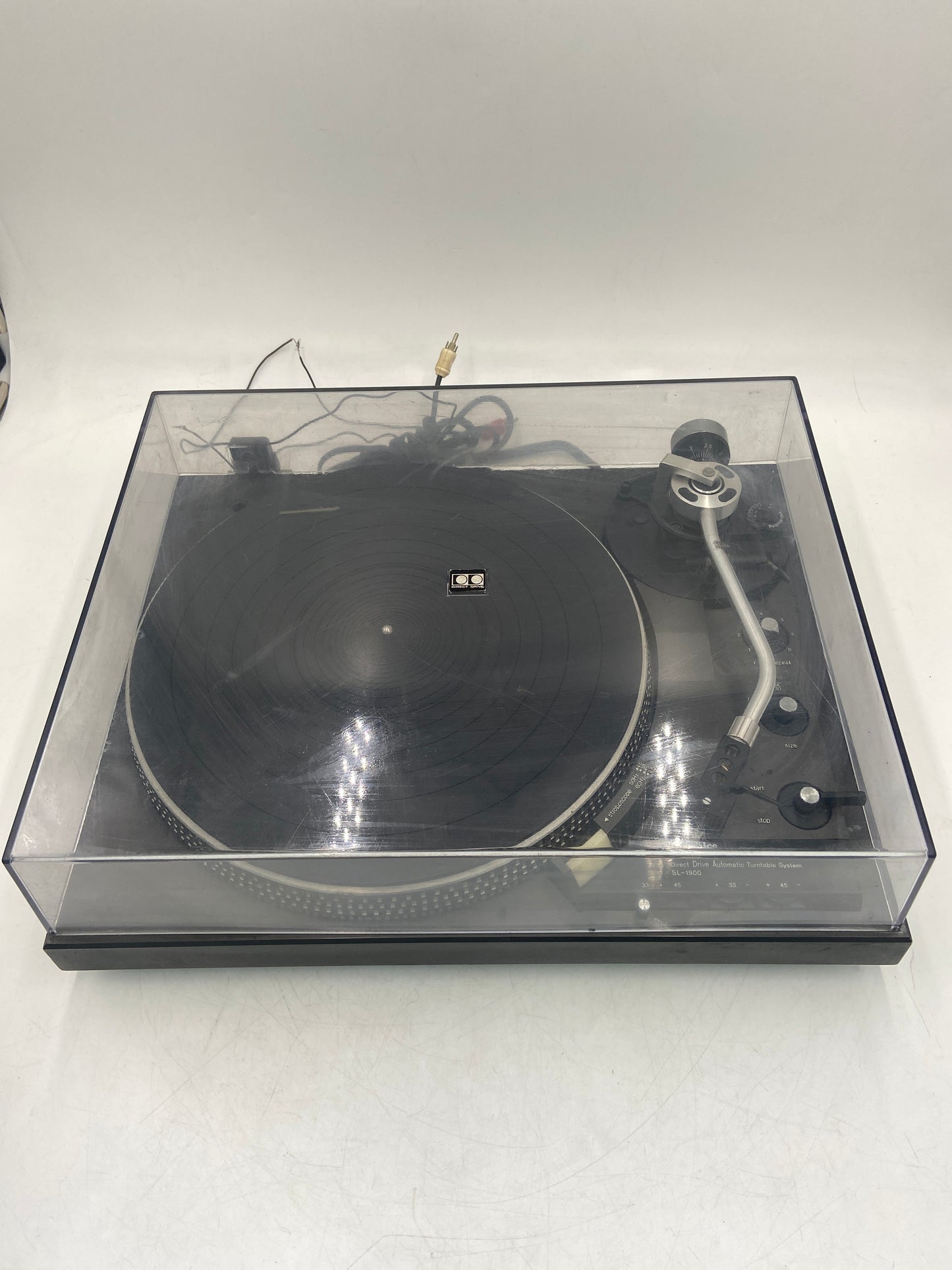 Technics By Panasonic SL-1900 Direct Drive Automatic Turntable System