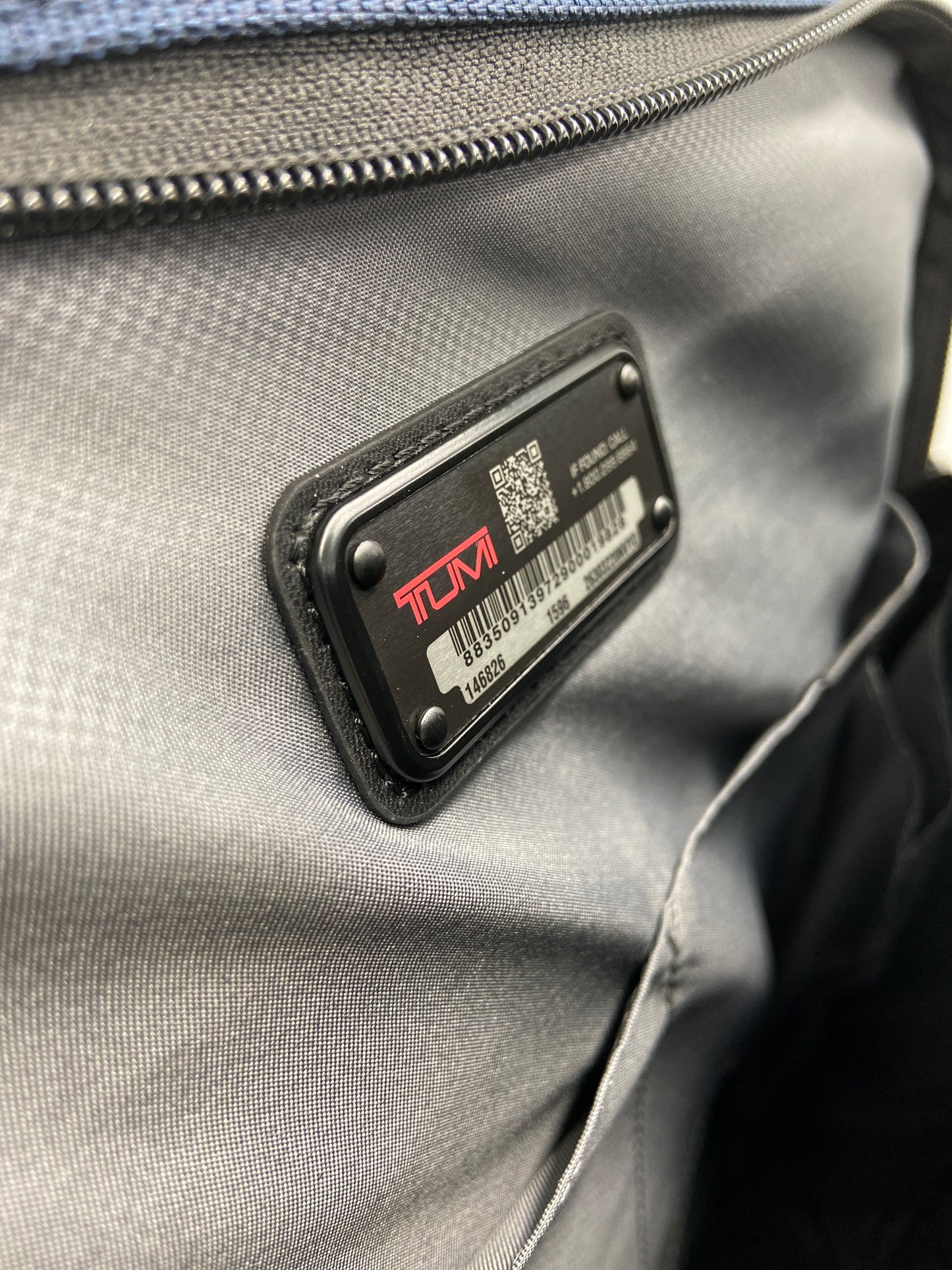 New Tumi 17" Backpack Ballistic Nylon & Leather Navy Backpack 146826-1596