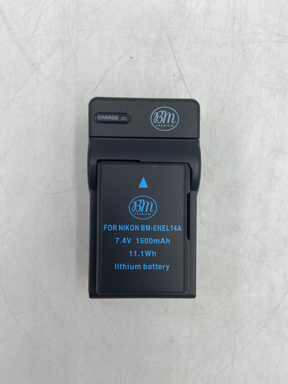 Nikon D3000 10.2MP Digital SLR DSLR Camera