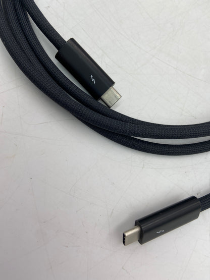 Apple Thunderbolt Charger MDW94AM/A Black
