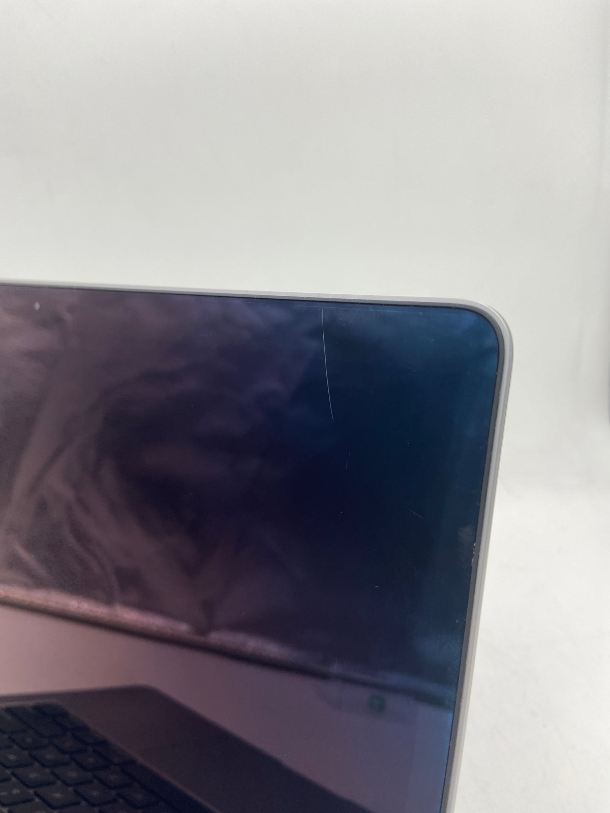 BROKEN 2020 Apple MacBook Pro 13.3" i7 16GB RAM 500GB Cracked Screen