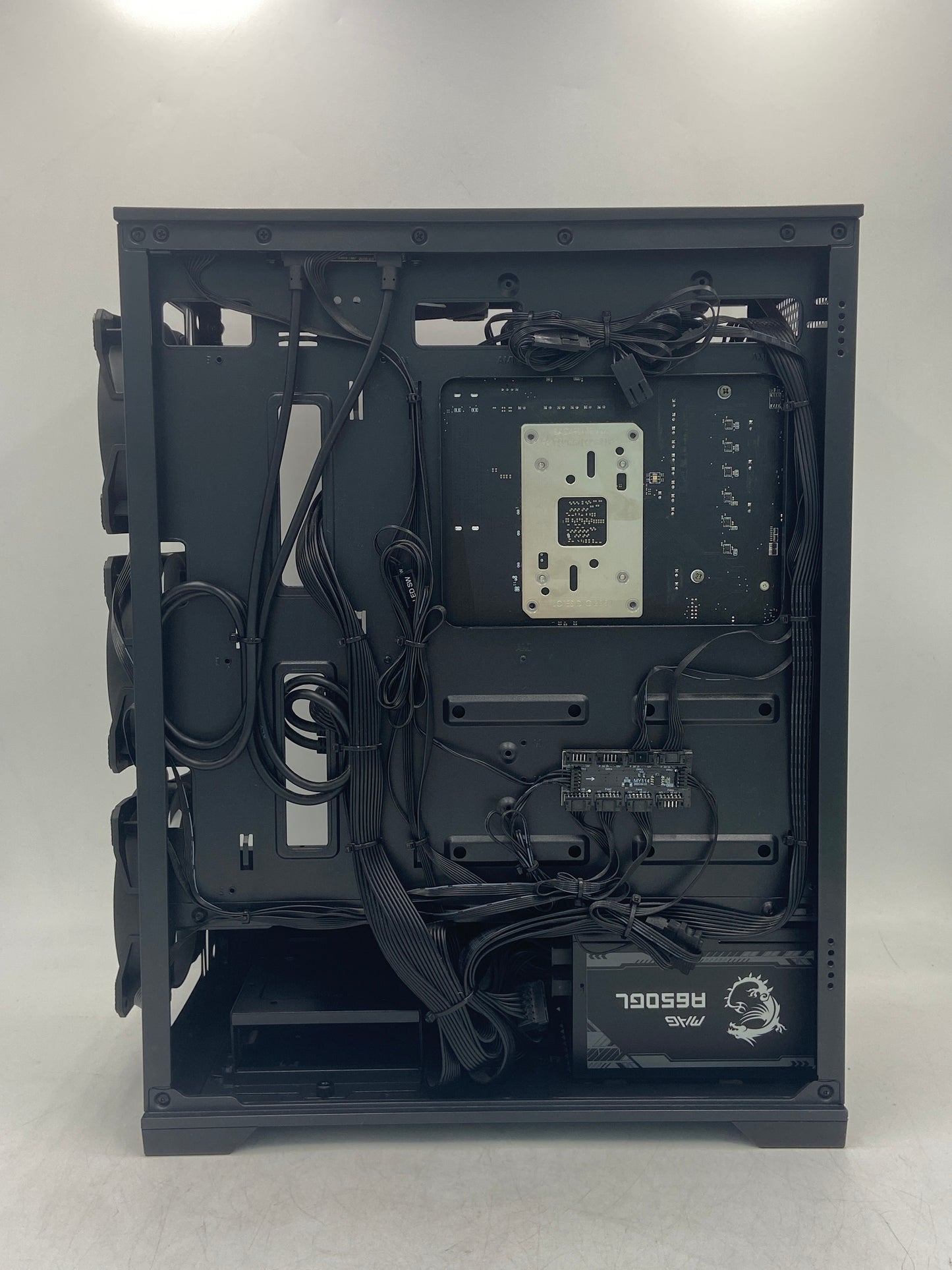 CyberPower Custom PC Black Ryzen 7 7700X 4.70GHz 16GB RAM 16GB SSD MSI GeForce RTX 4060 Ti Ventus 2X Black 8G OC