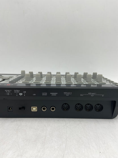 Novation ReMOTE ZeRO SL MIDI Controller