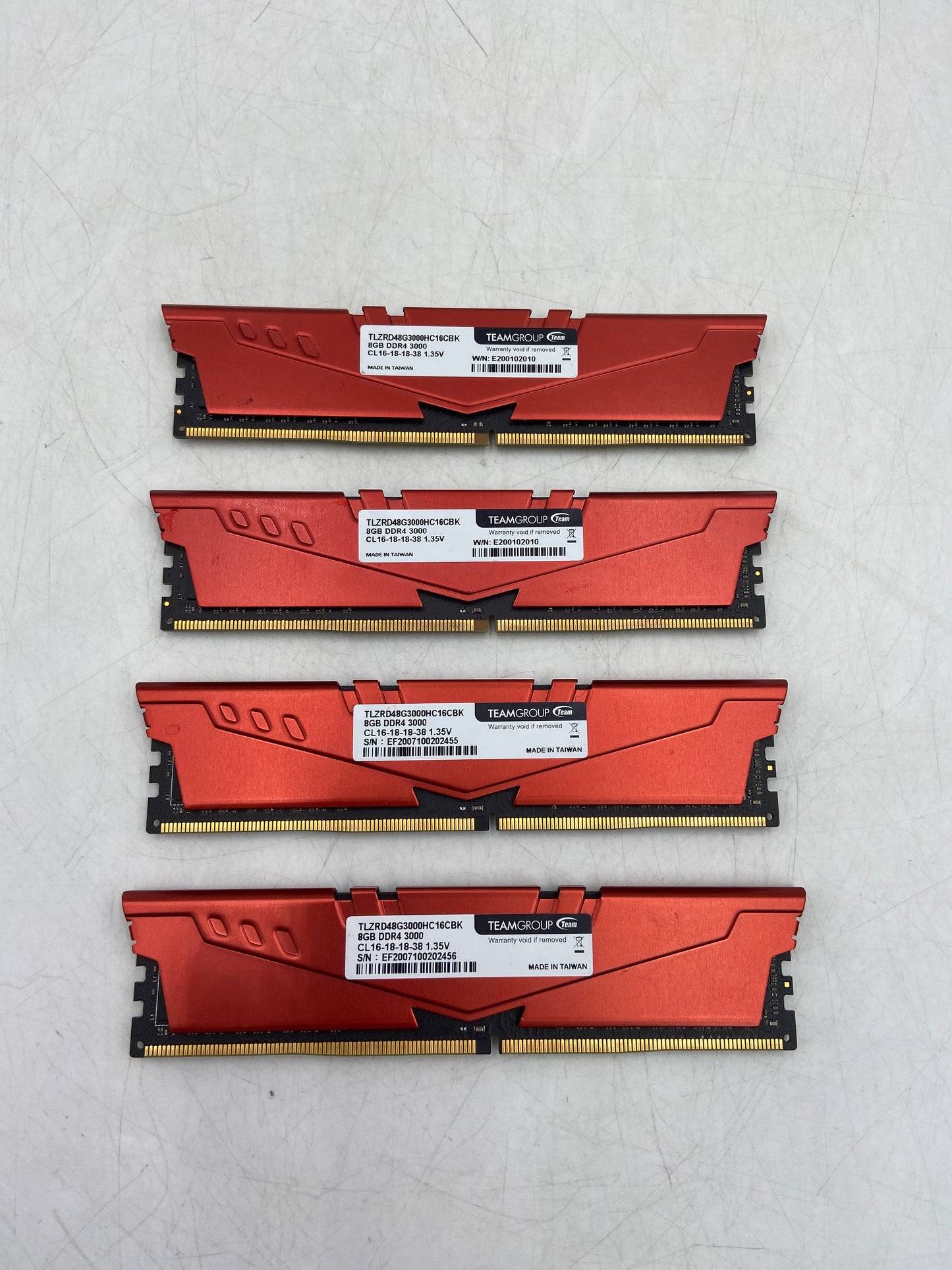 T.Force Vulcan Z 32GB (8GBx4) DDR4 300 Computer Memory RAM TLZRD48G3000HC16CBK