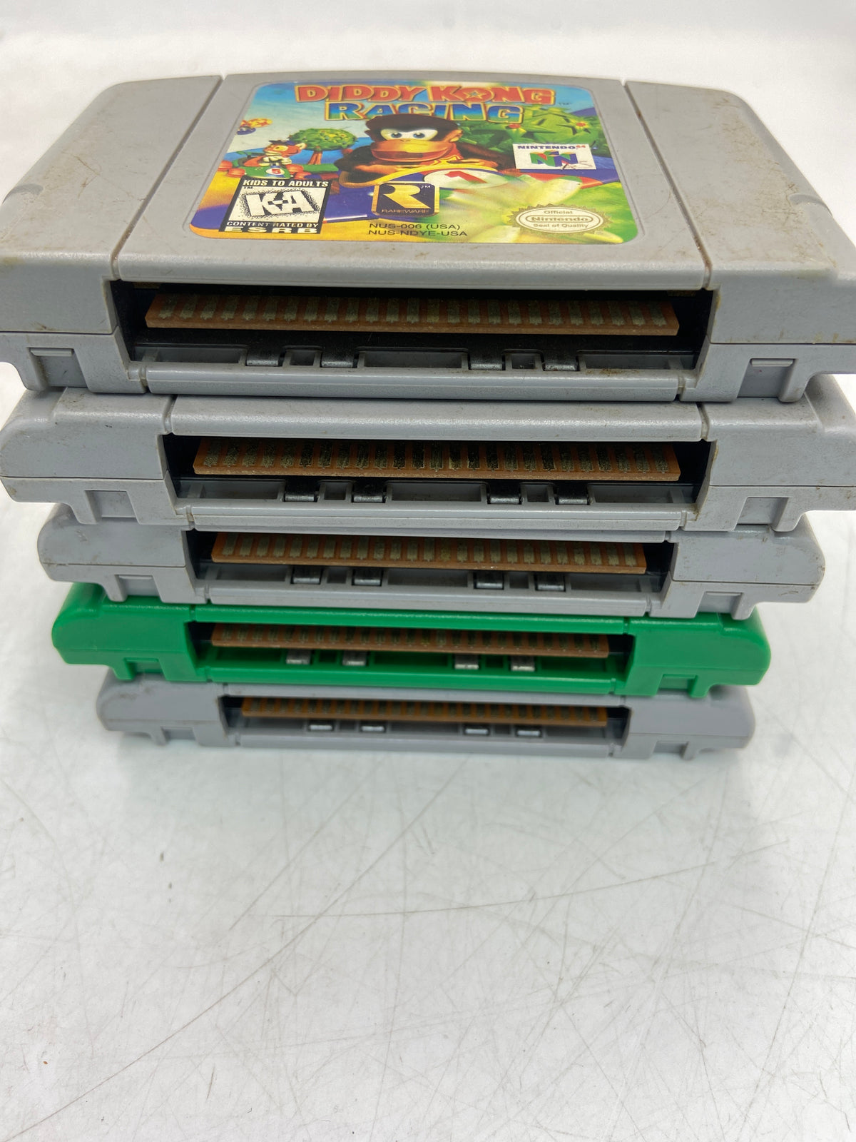 Broken Nintendo LOT OF 10 Nintendo 64 Games Mixed Cartridge Lot DAMAGED