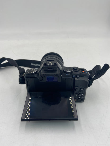 Olympus E-M5 Japan Version 16.0MP Digital SLR DSLR Camera