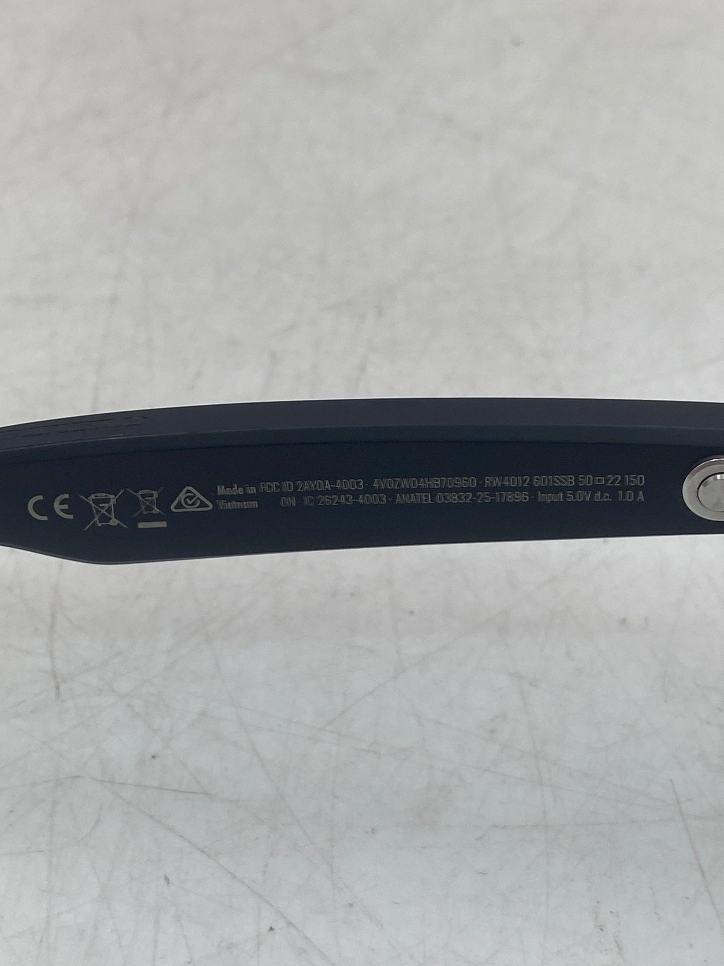 Meta Ray-Ban Gen 2 Black Transparent Lens Smart Glasses RW4012 Missing Screw