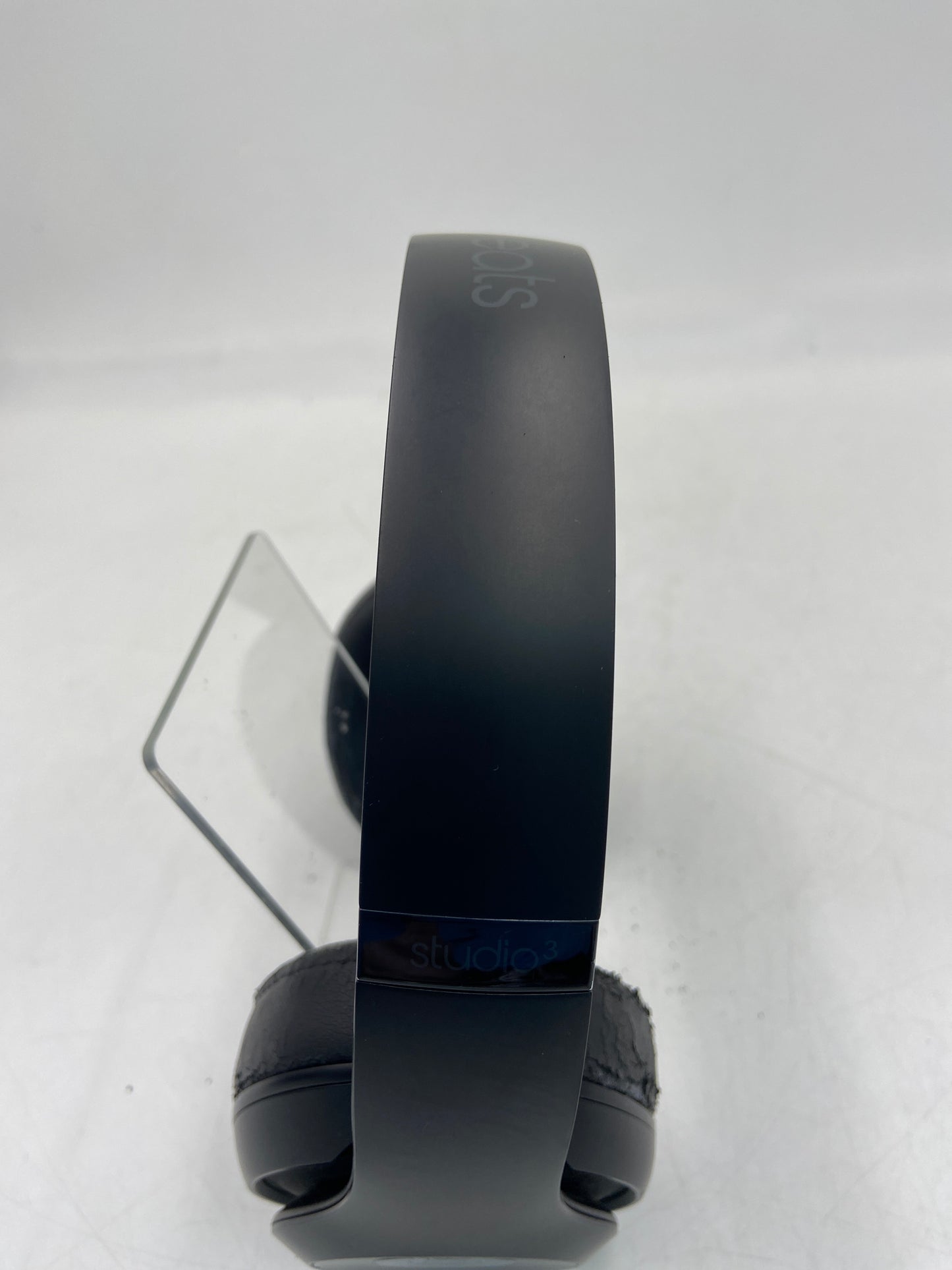 Beats Studio3 Wireless Over-Ear Bluetooth Headphones Black A1914