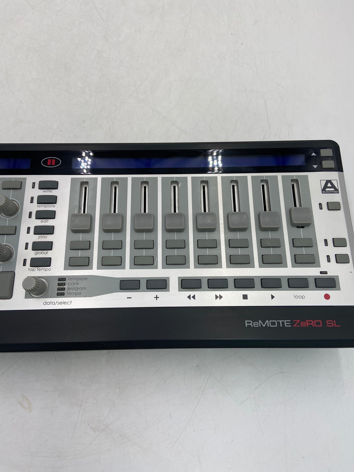 Novation ReMOTE ZeRO SL MIDI Controller