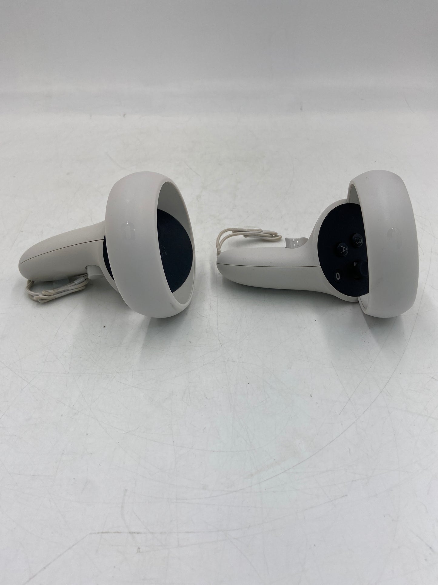 Oculus Meta Quest 2 256GB Standalone All-in-One VR Headset KW49CM