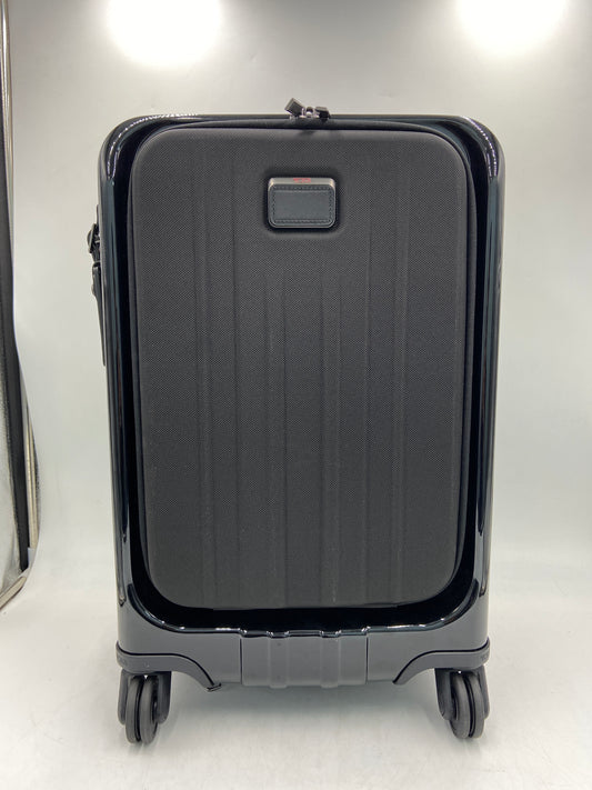 New Tumi V4 International Carry On Suitcase