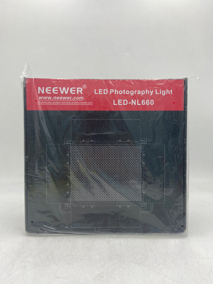 New Neewer BI-Color 660 Black/Gold LED Light with Barndoor 40W 3300 Lux/1m LED Photography Light LED-NL660