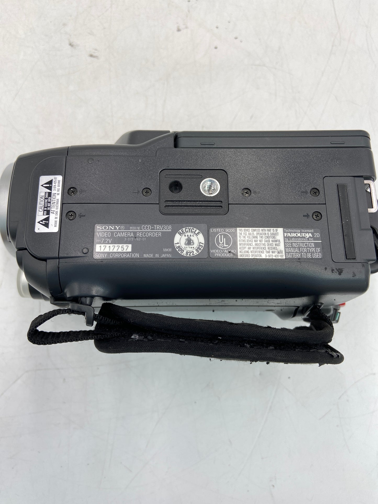 Sony CCD-TRV308 SteadyShot Video Camera