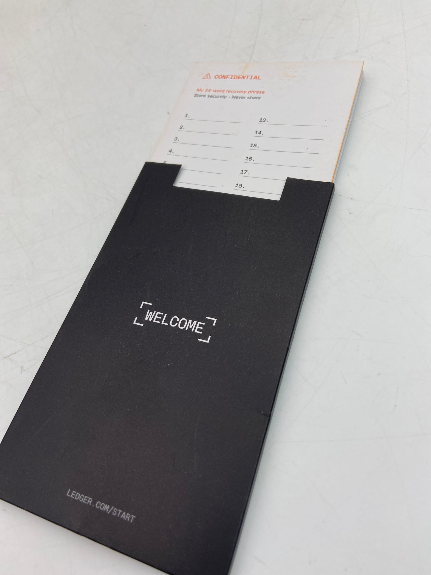 Ledger Nano x Crypto Hardware Wallet