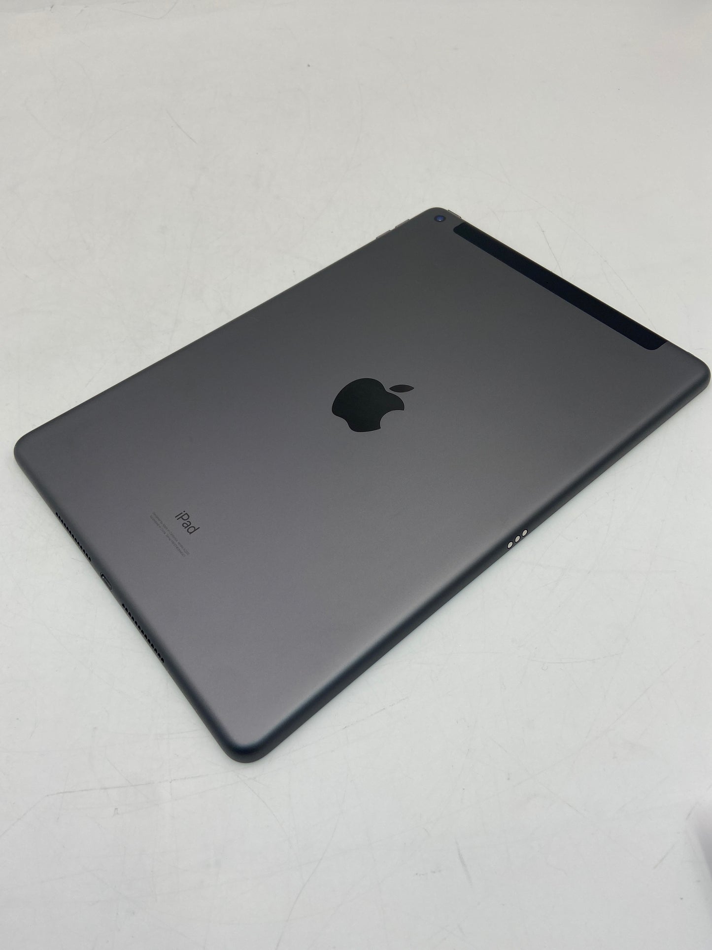 Unlocked Apple iPad 7th Gen 32GB Space Gray