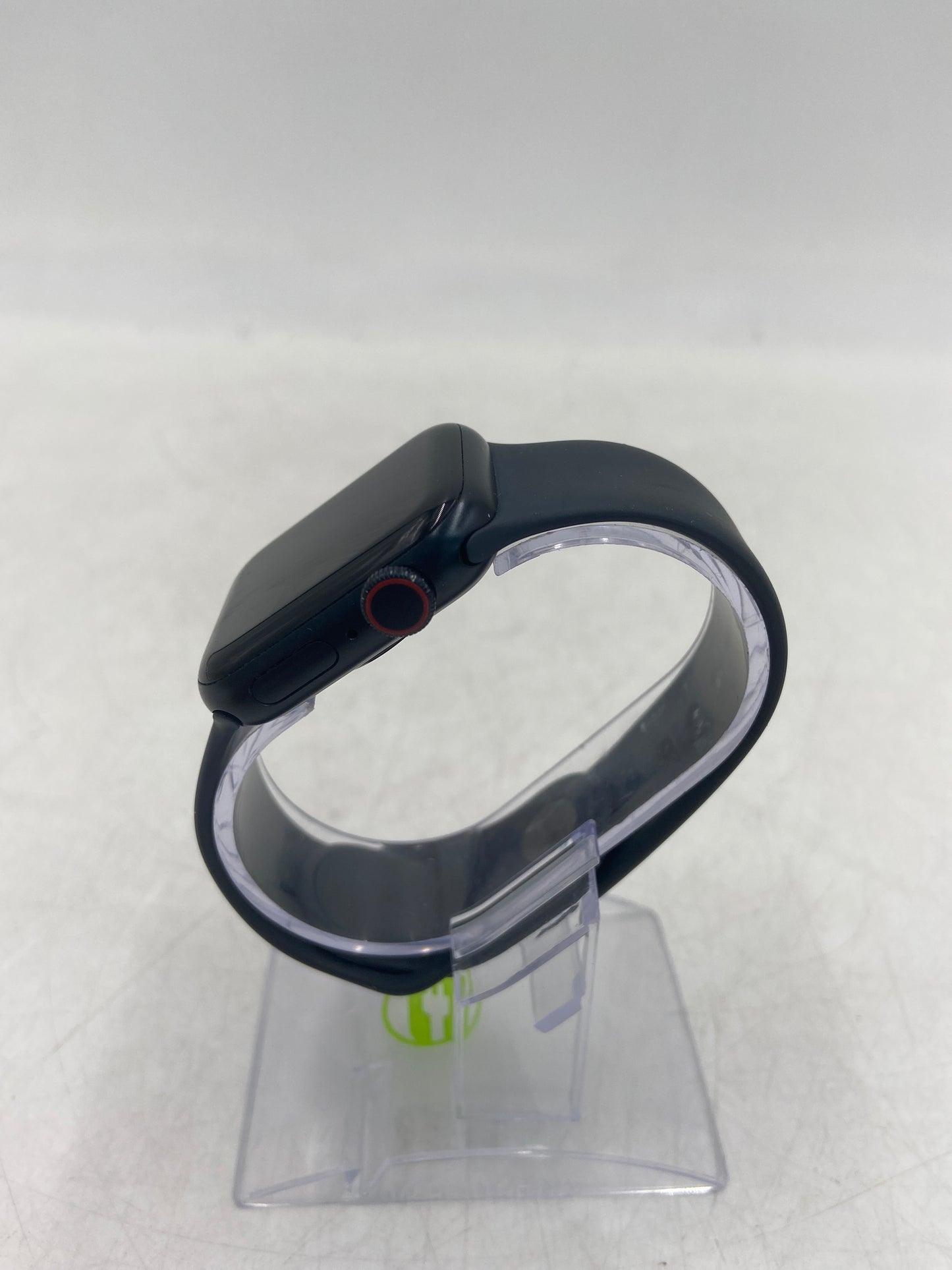 Unlocked Apple Watch SE 2nd Gen 40MM Midnight Aluminum Midnight Sport Band WK6WTNX5JL