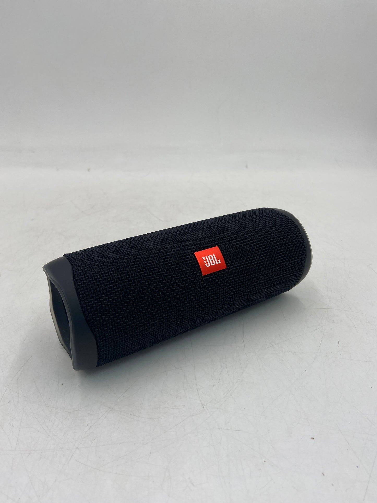 JBL Flip 5 Portable Waterproof Bluetooth Speaker Black JBLFLIP5