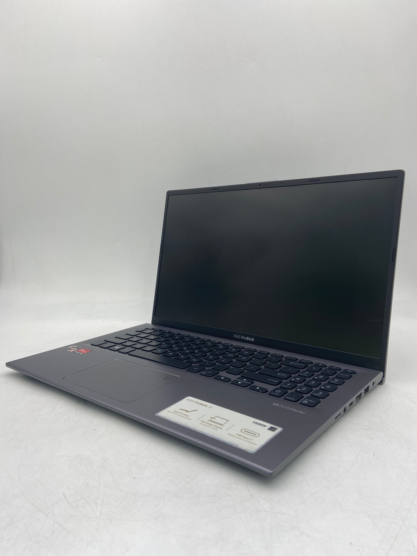 Asus Vivobook 15 F512D 15.6" Ryzen 3 3200U 2.6GHz 8GB RAM 128GB SSD AMD RADEON