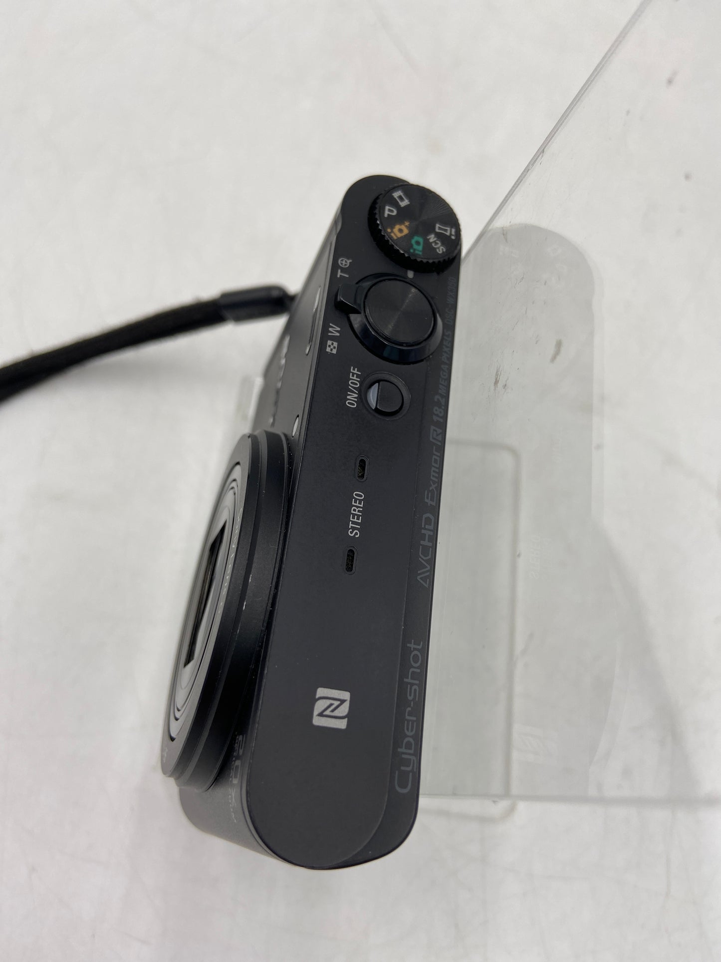 Sony Cyber-Shot AVCHD Exmor R 18.2MP Digital Camera DSC-WX350