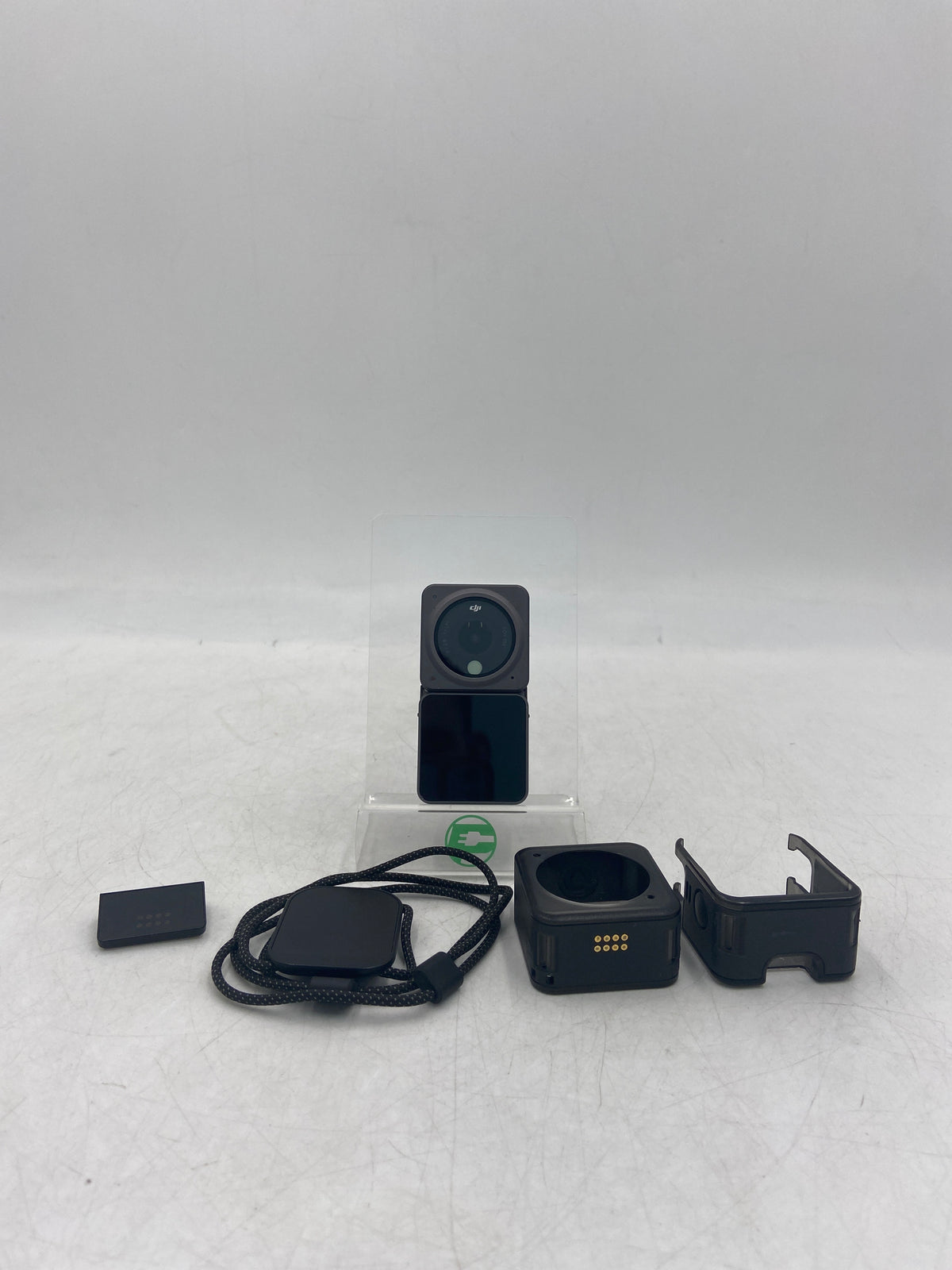 DJI Action 2 Bundle with DJI Front Module Action Camera NC211