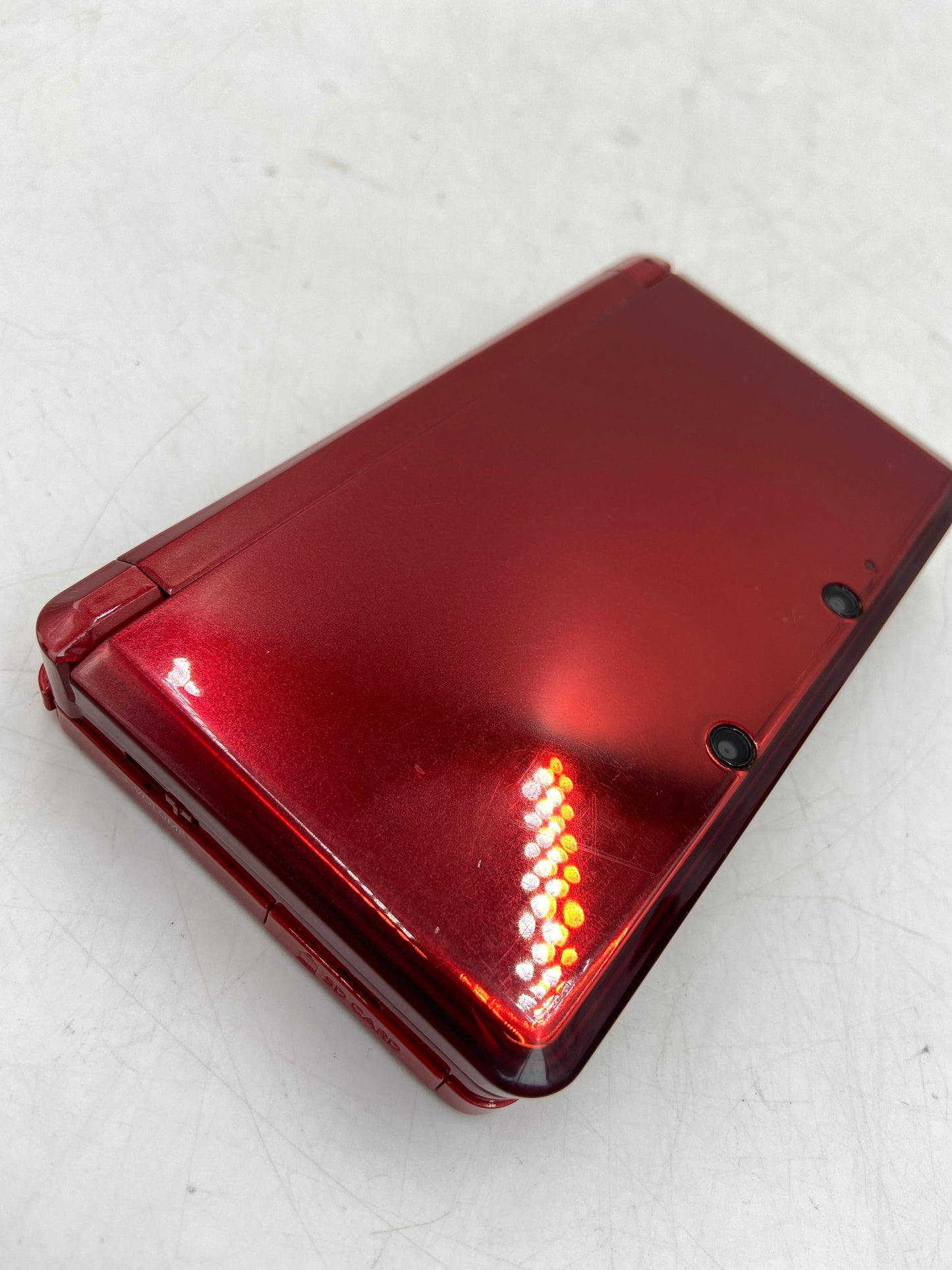 Nintendo 3DS Handheld Game Console CTR-001 Red