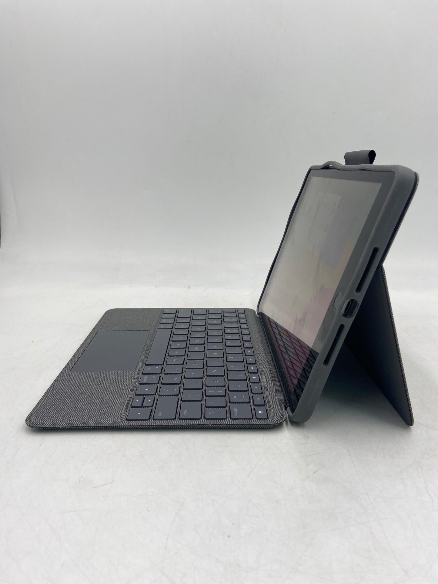 WiFi Only Apple iPad 8th Gen 32GB Space Gray PYL92LL/A