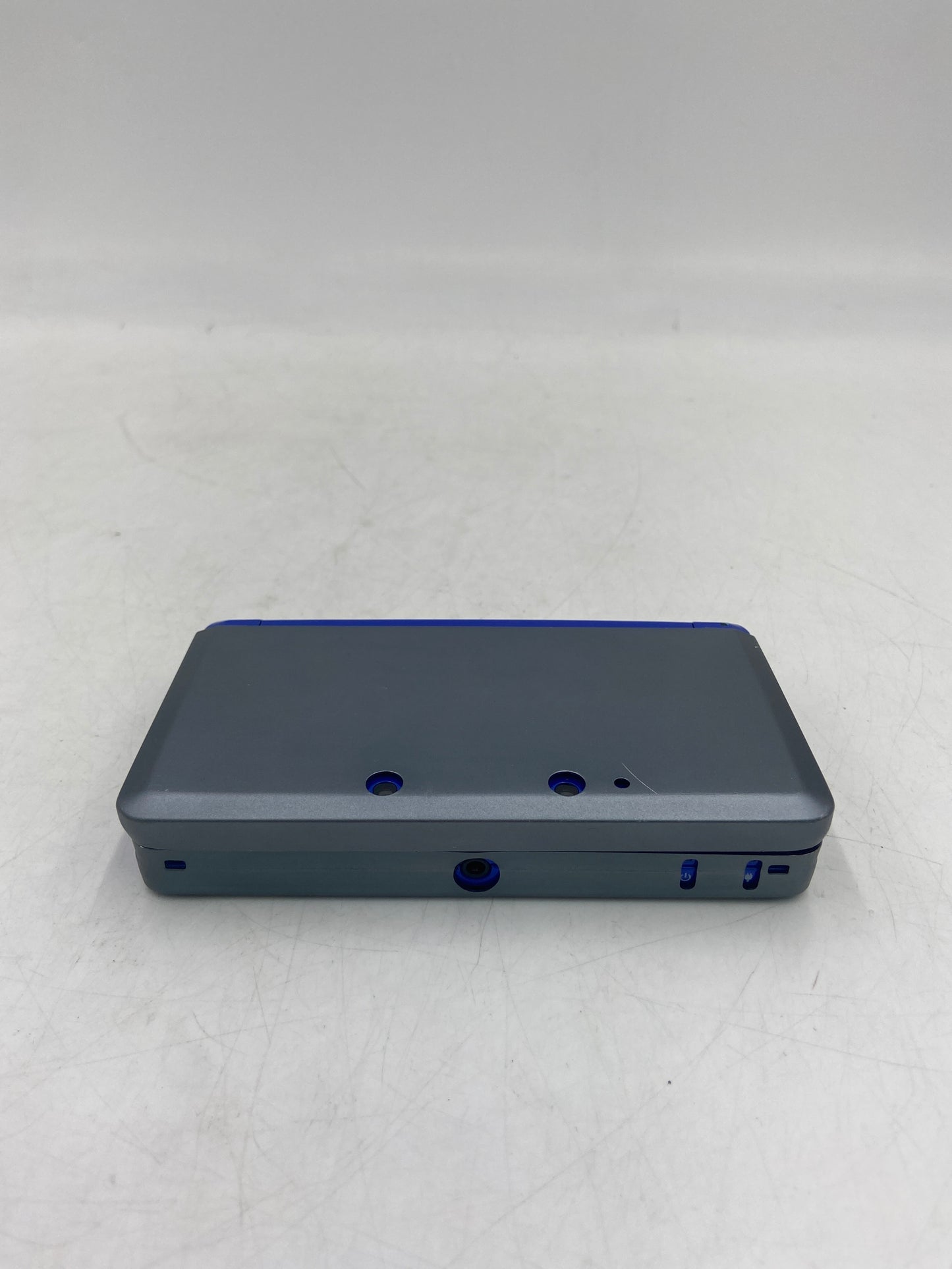 Nintendo 3DS Handheld Game Console CTR-001 Blue Bundle