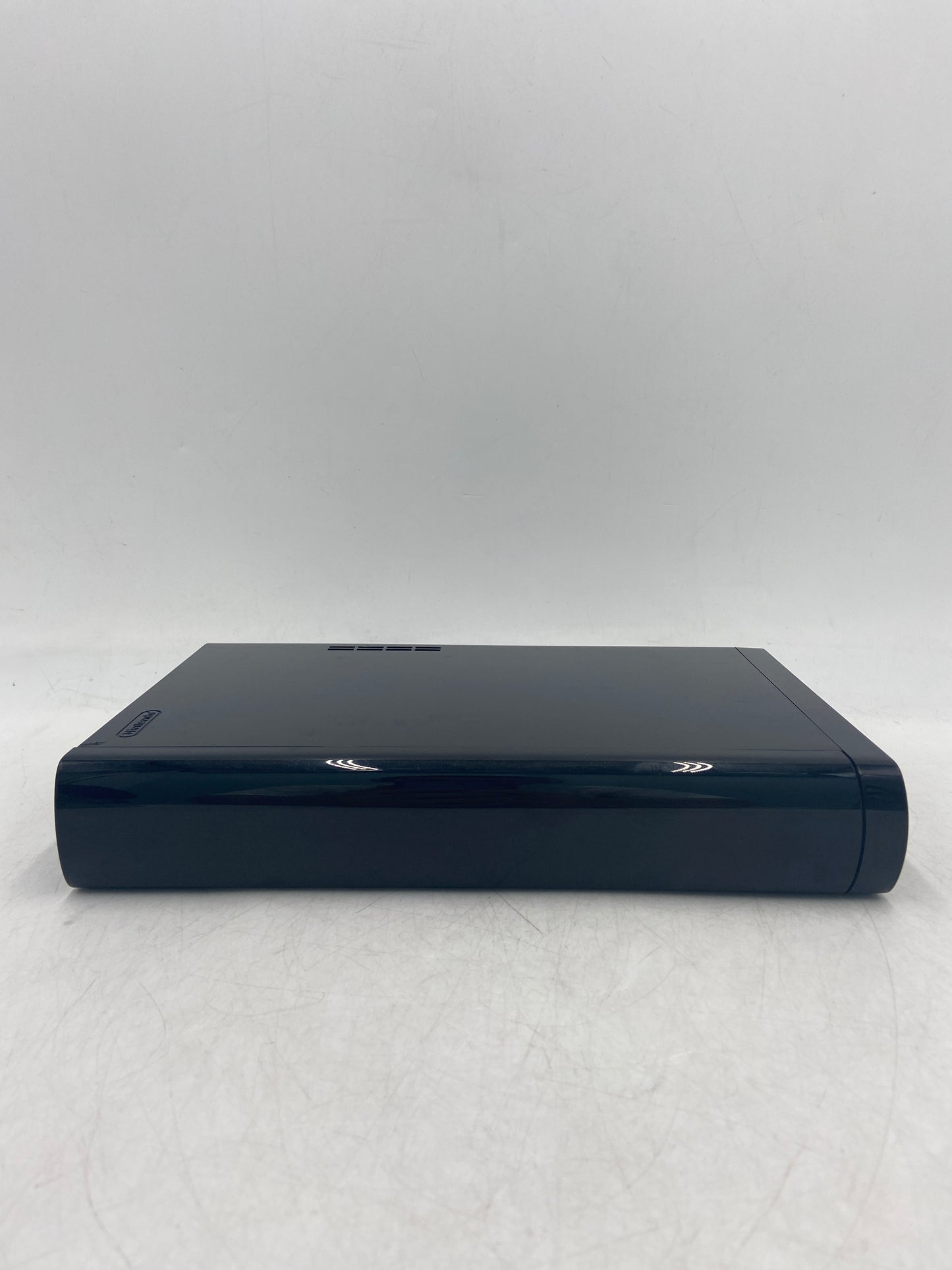 Nintendo Wii U 32GB Video Gaming Console WUP-101(2) Black