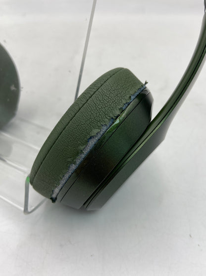 Beats Solo HD Wireless Over-Ear Bluetooth Headphones Hunter Green