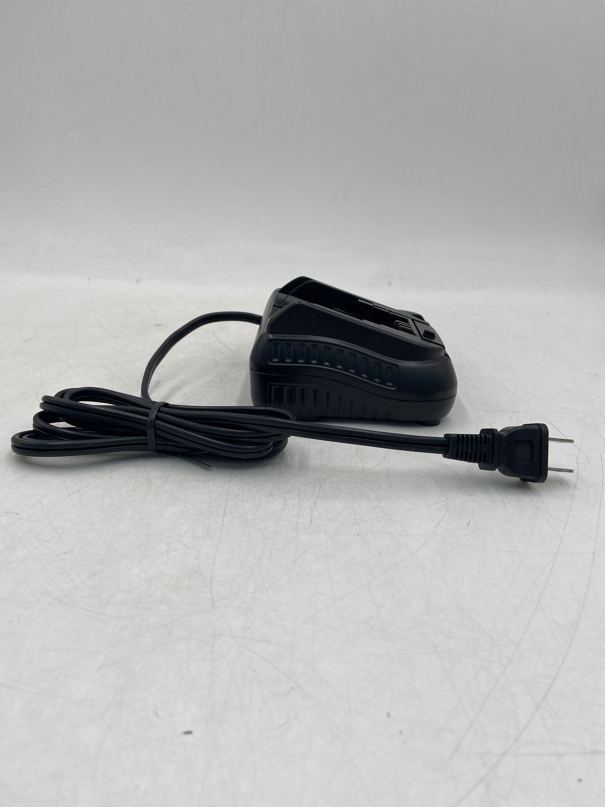 Dewalt DCB107 12V & 20V Max Li-ion Battery Charger