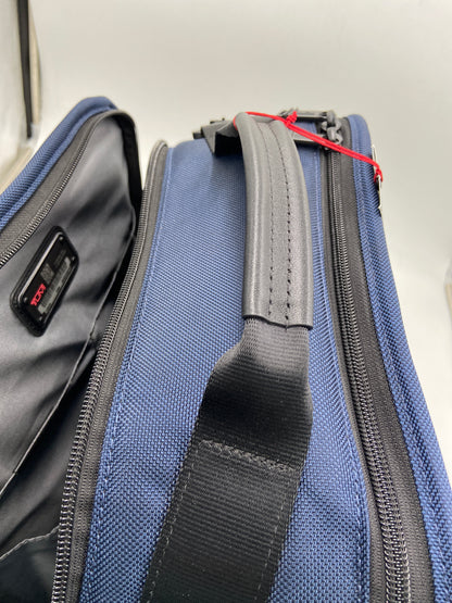 New Tumi 17" Backpack Ballistic Nylon & Leather Navy Backpack 146826-1596