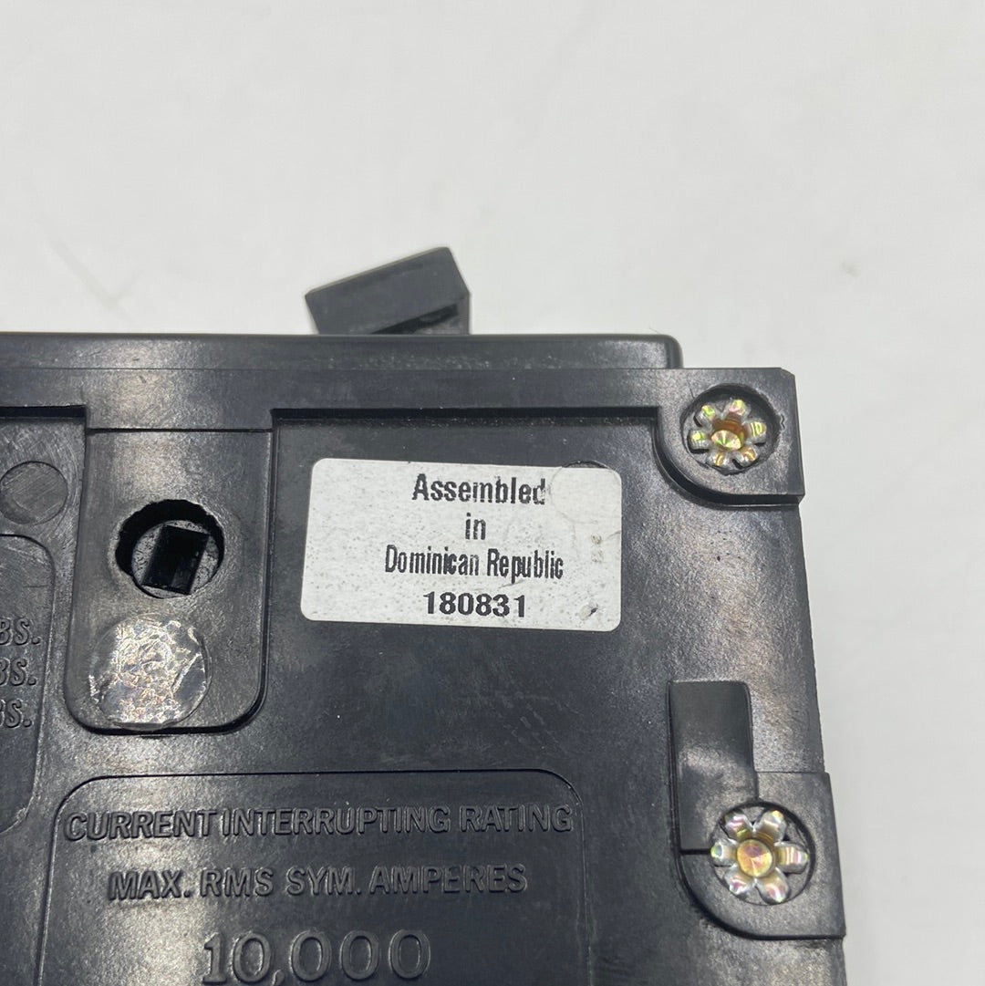 Eaton Cutler Hammer 15A Quicklag Circuit Breaker 120/240V