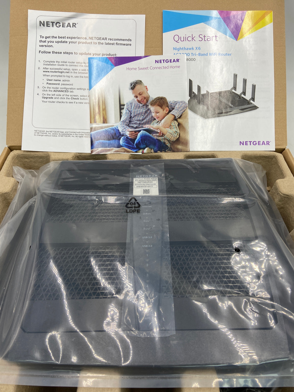 NETGEAR Nighthawk X6 AC3200 Tri-Band Smart Wi-Fi Router R8000