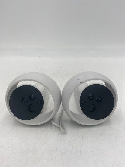 Meta Quest 2 256GB Standalone All-in-One VR Headset  KW49CM with VR Power 2 Battery