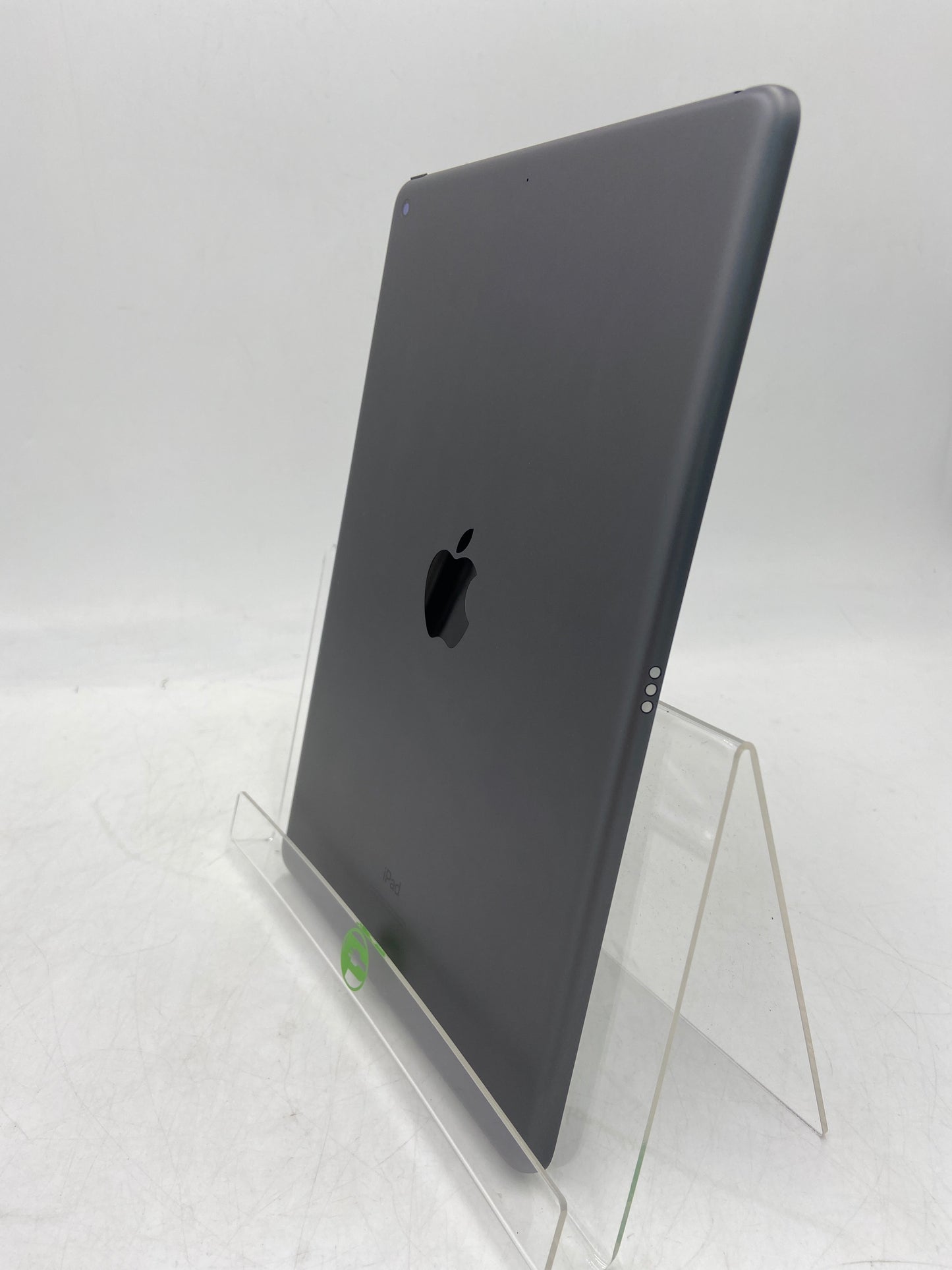 WiFi Only Apple iPad 9th Gen 64GB Space gray MK2K3LL/A