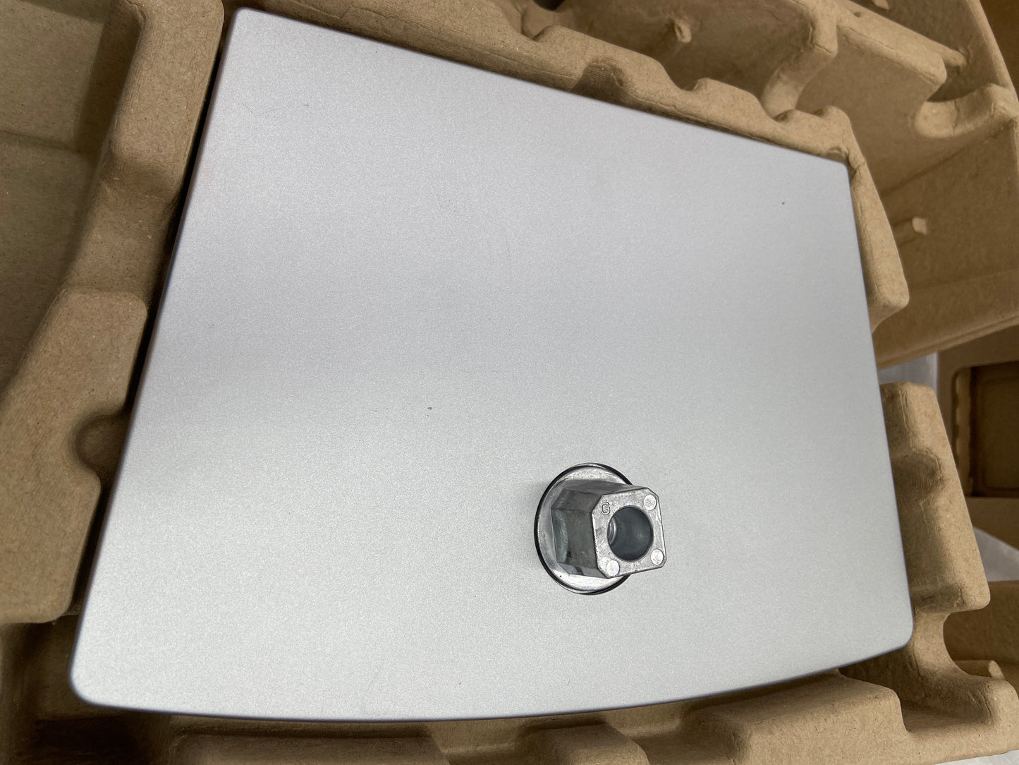 Dell 23" P2425H Full HD IPS 100Hz Display Monitor