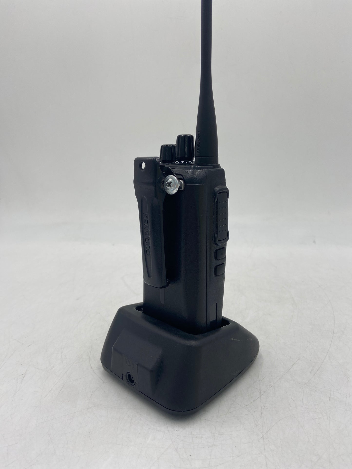 Kenwood ProTalk Digital NP1300-K with KSC-35S Rapid Charger Two-Way Radio NP1300-K