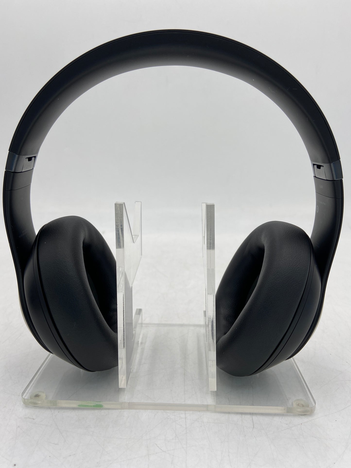 Beats Studio Pro Wireless Over-Ear Bluetooth Headphones Black A2924