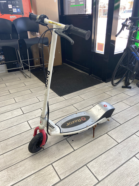 Razor e200 E-Scooter