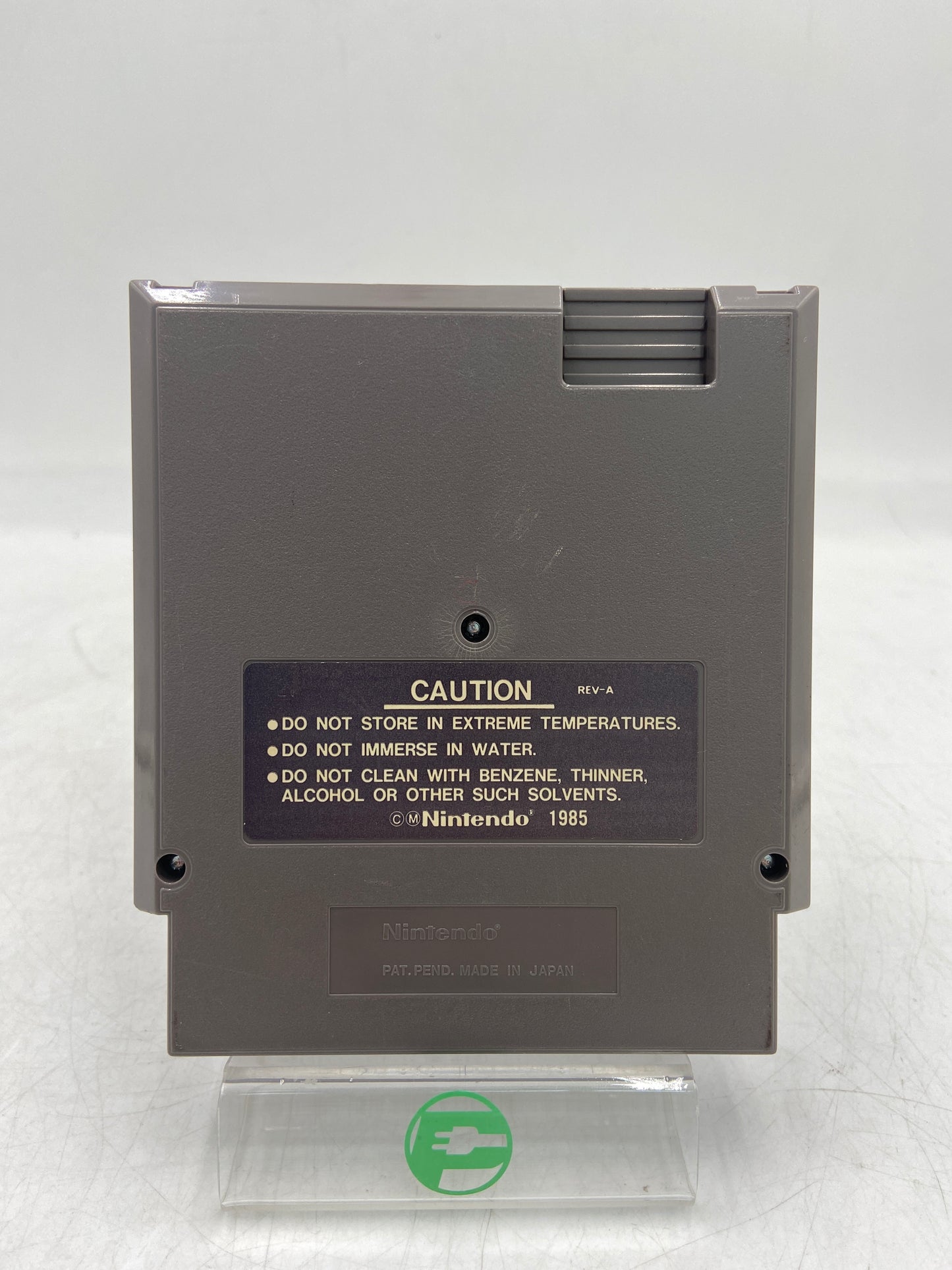 Iron Sword Wizards and Warriors II (NES, 1985) Video Game Cartridge
