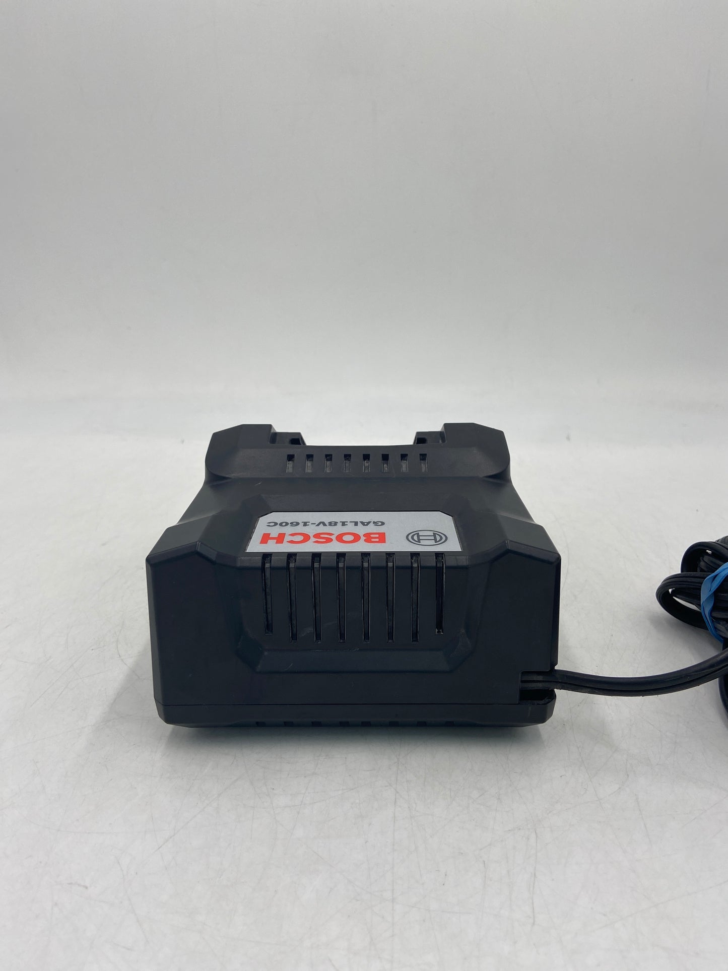 Bosch GAL18V-160C 18V Power Tool Battery Charger with Battery