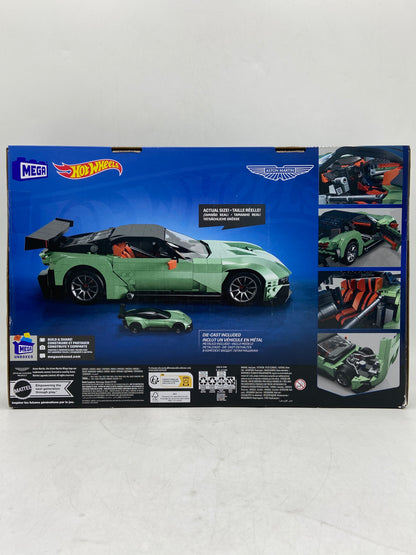 New Mattel MEGA Hot Wheels Aston Martin Vulcan Building Toy 986 PCS
