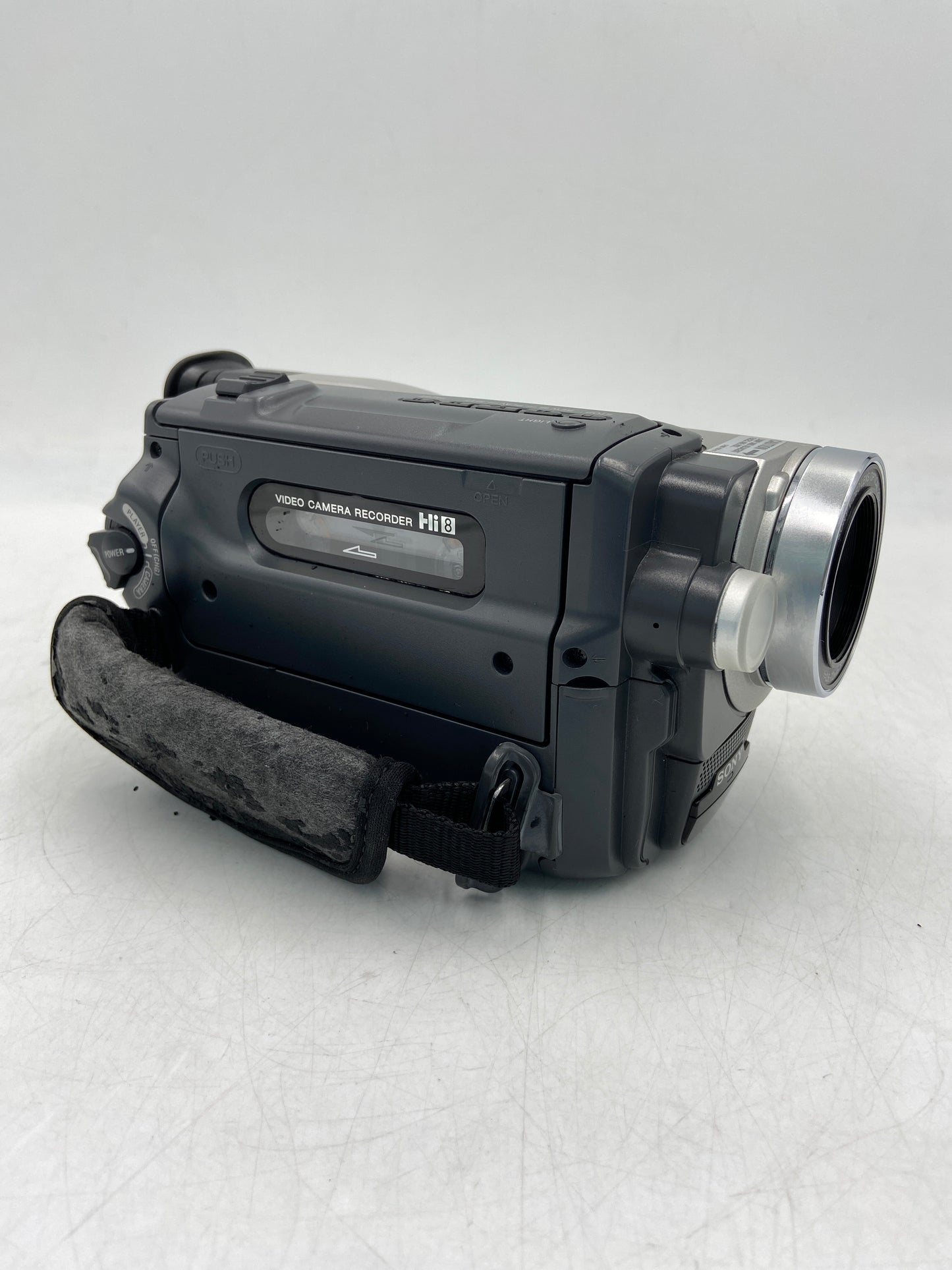 Sony CCD-TRV308 SteadyShot Video Camera